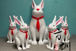 商场小区兔年玻璃钢动物雕塑定制